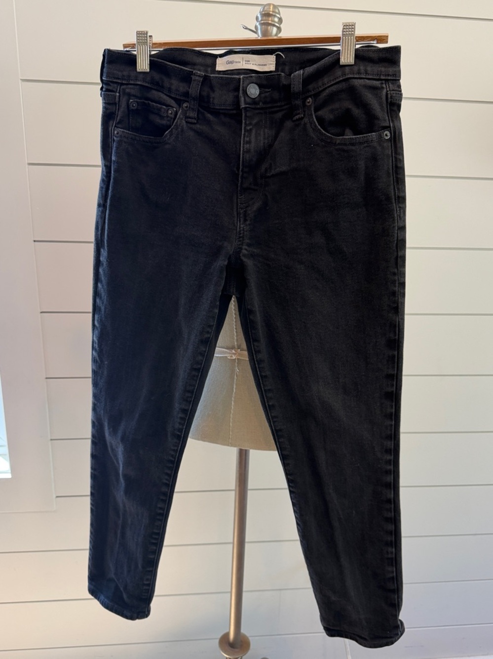 GAP Black Cropped Skinny Jeans